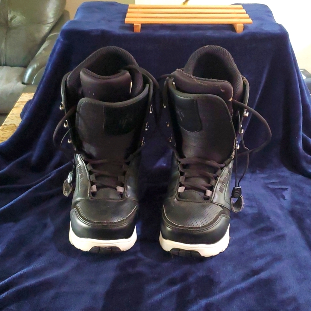 Millennium Three Men's Snowboard Boots